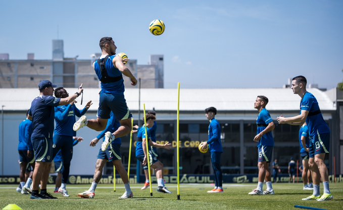 Entrenamiento América en Coapa previo a enfrentar a Toluca