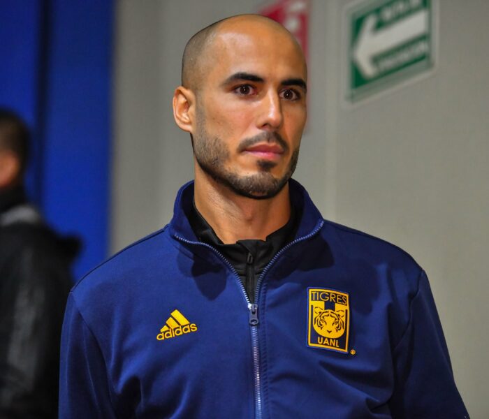 Guido Pizarro lesionado antes del Clásico Regio 135. FOTO: ClubTigres